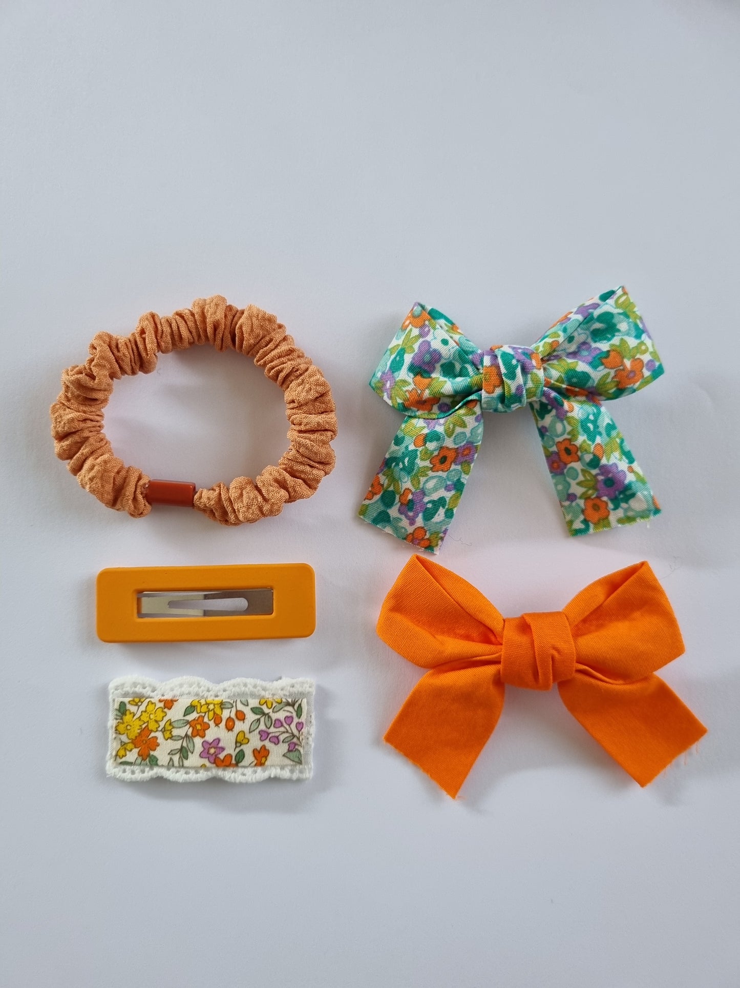 Orange Summer Hairclips set